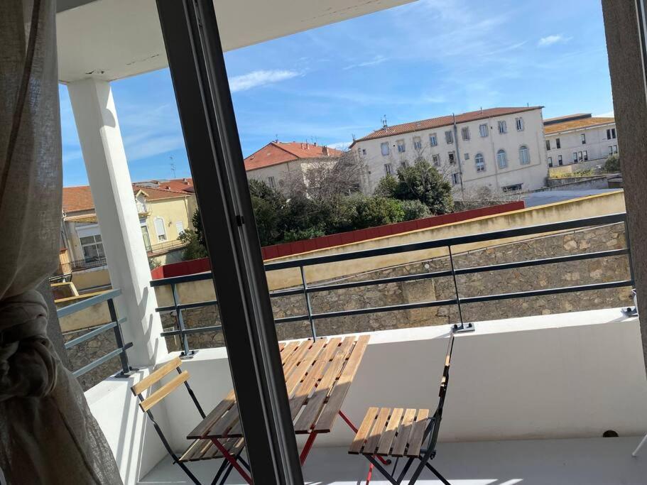 Cosy T3 Gare Terrasse + Parking Apartman Sète Kültér fotó