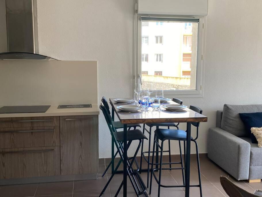 Cosy T3 Gare Terrasse + Parking Apartman Sète Kültér fotó